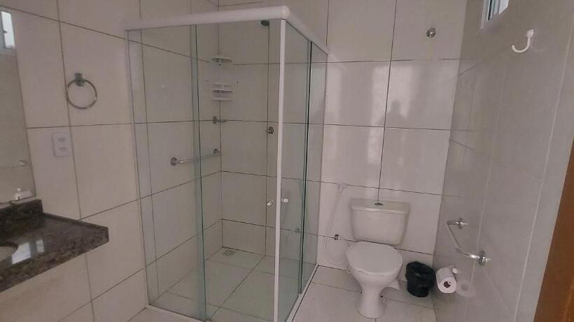 ペンション Pousada Ah Mar