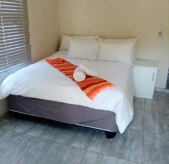 膳宿费 Resort One Eight Four