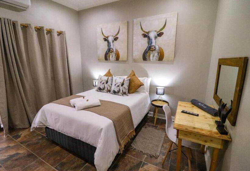 Пансион The Honeycomb 2