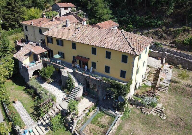 مبيت وإفطار Canapali