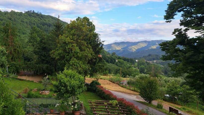 مبيت وإفطار Canapali