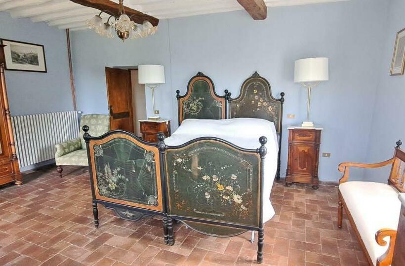 مبيت وإفطار Canapali