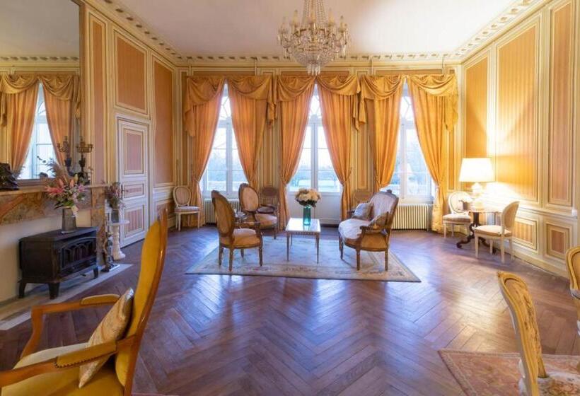 مبيت وإفطار Chateau Du Hallay