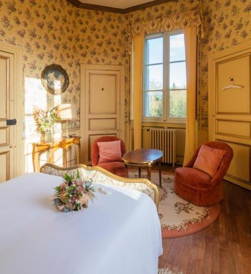 مبيت وإفطار Chateau Du Hallay