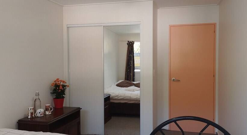 تختخواب و صبحانه Lioness Estate   Dunedin