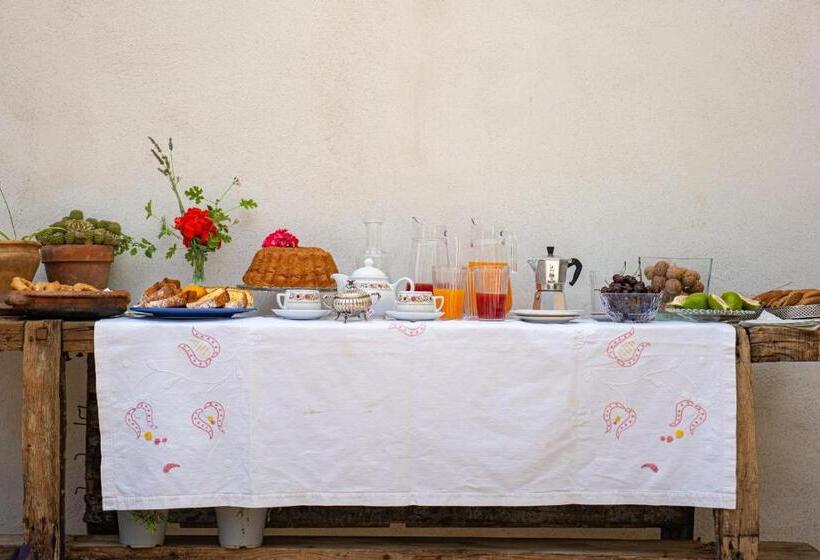 مبيت وإفطار Radici Dimora Natura Cultura