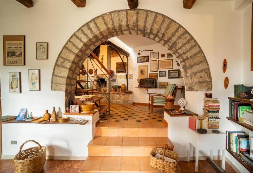 مبيت وإفطار Radici Dimora Natura Cultura