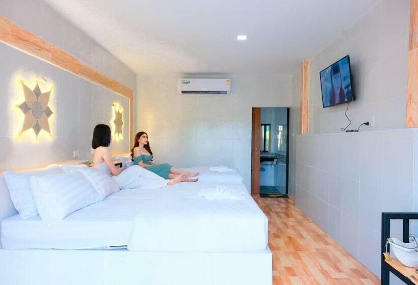 민박 Wigg Tukta Pool Villa Resort  วิก ตุ๊กตา พลูวิลลา รีสอร์ต