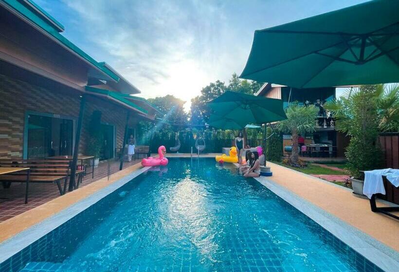 민박 Wigg Tukta Pool Villa Resort  วิก ตุ๊กตา พลูวิลลา รีสอร์ต
