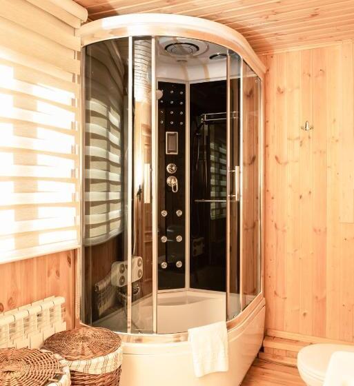 هتل Balqaragai Forest Family Resorts