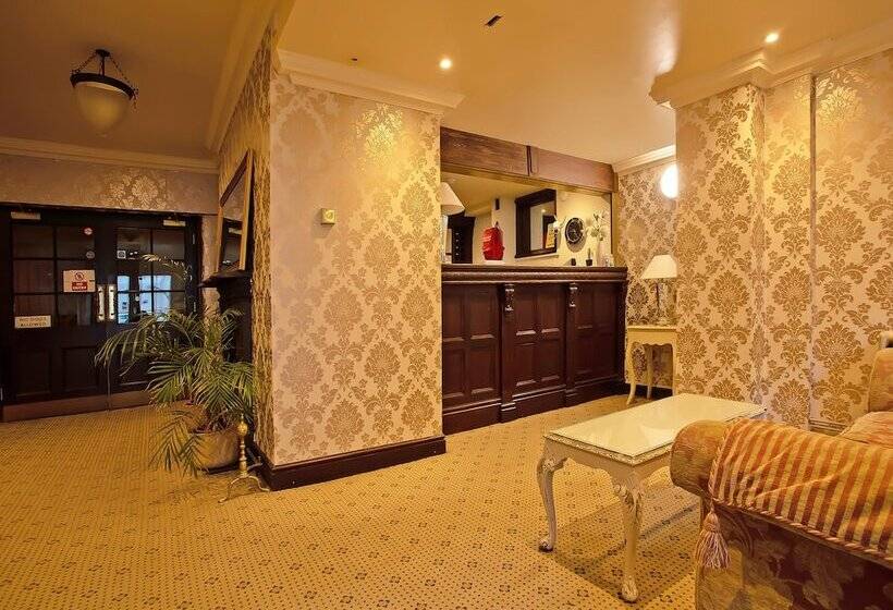 호텔 Great White Horse