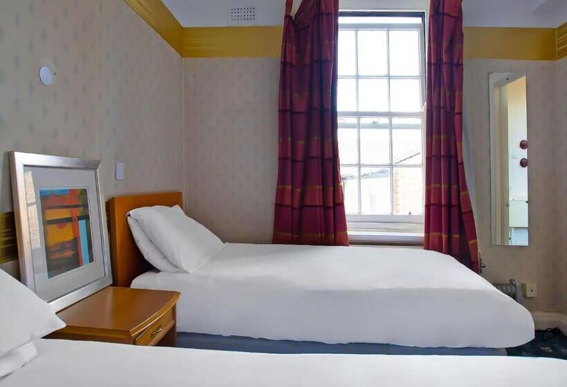 호텔 Great White Horse