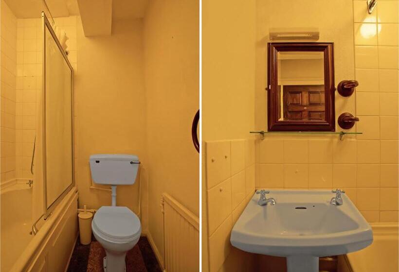 호텔 Great White Horse