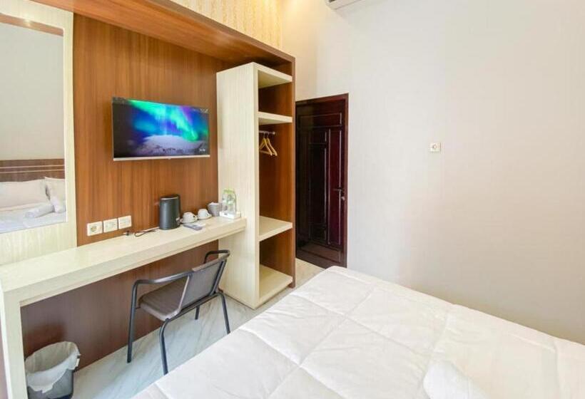 ホテル Reddoorz Plus At Orange Diponogoro Palangkaraya