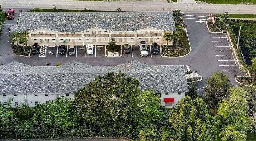 فندق على الطريق Ocala Suites