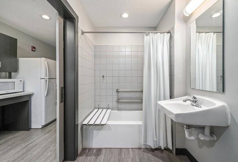 فندق على الطريق Ocala Suites