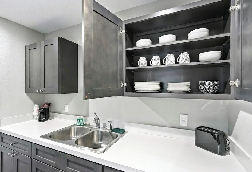 فندق على الطريق Ocala Suites