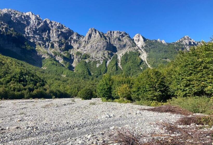 Пансион Bujtina Arturi