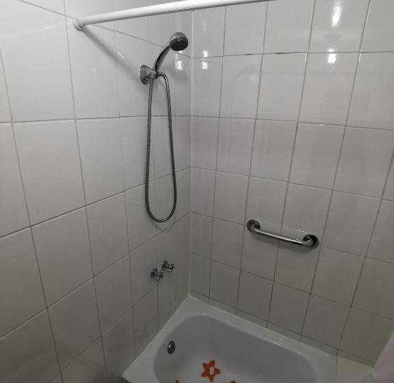 膳宿费 Hostal Y Cabañas Maribel Zuñiga