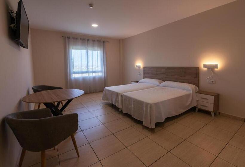 پانسیون Tierra