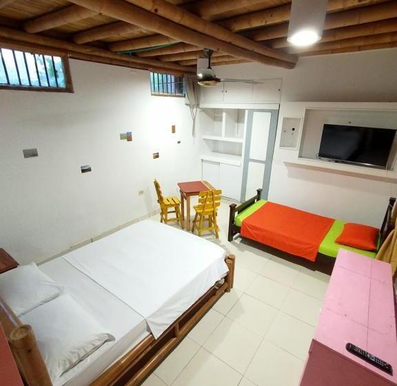 ベッドアンドブレックファースト Casa Mita Taganga