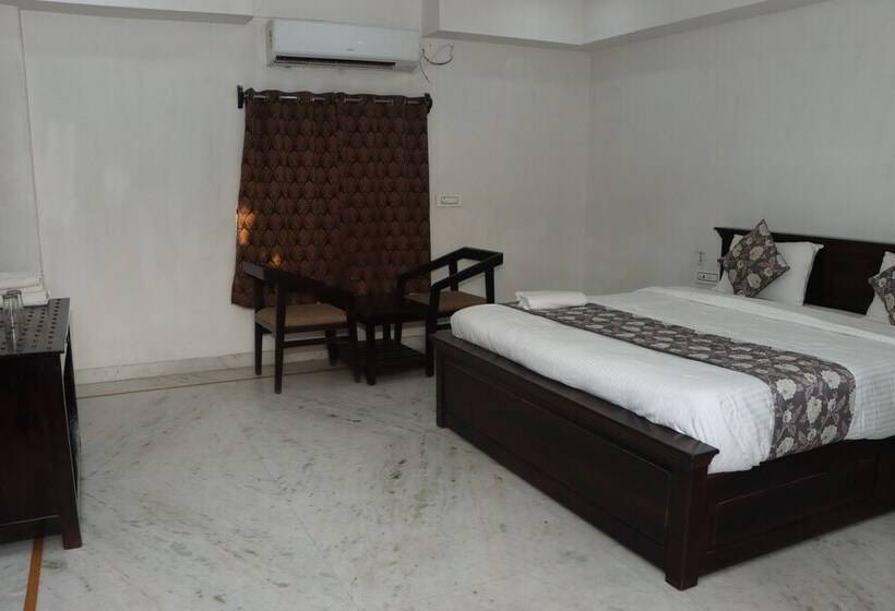 هتل Marwar Palace