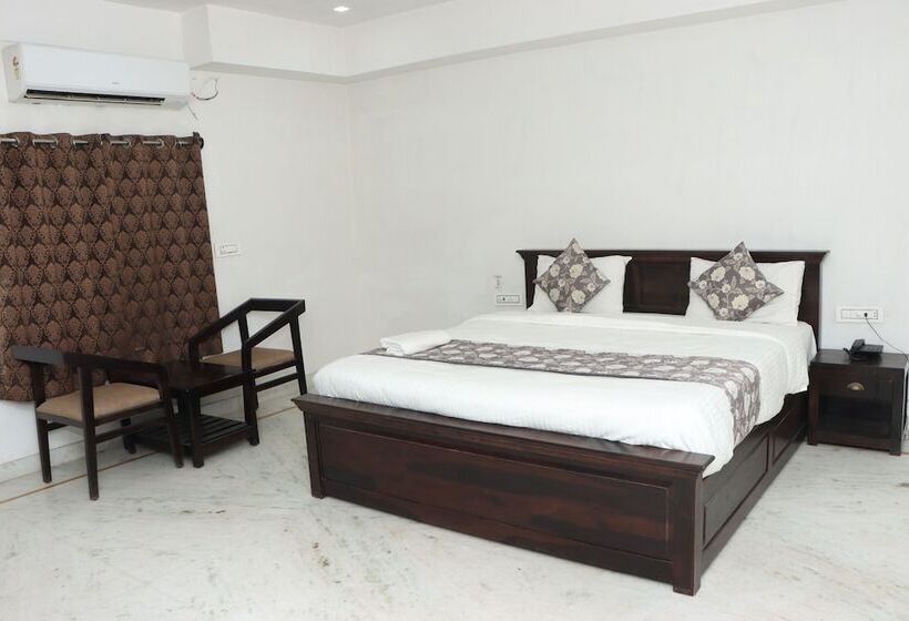 هتل Marwar Palace