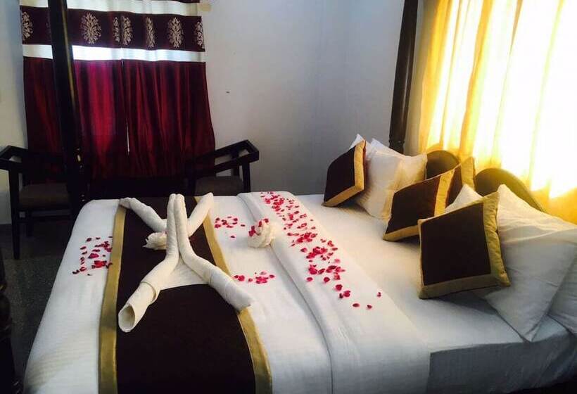 هتل Marwar Palace