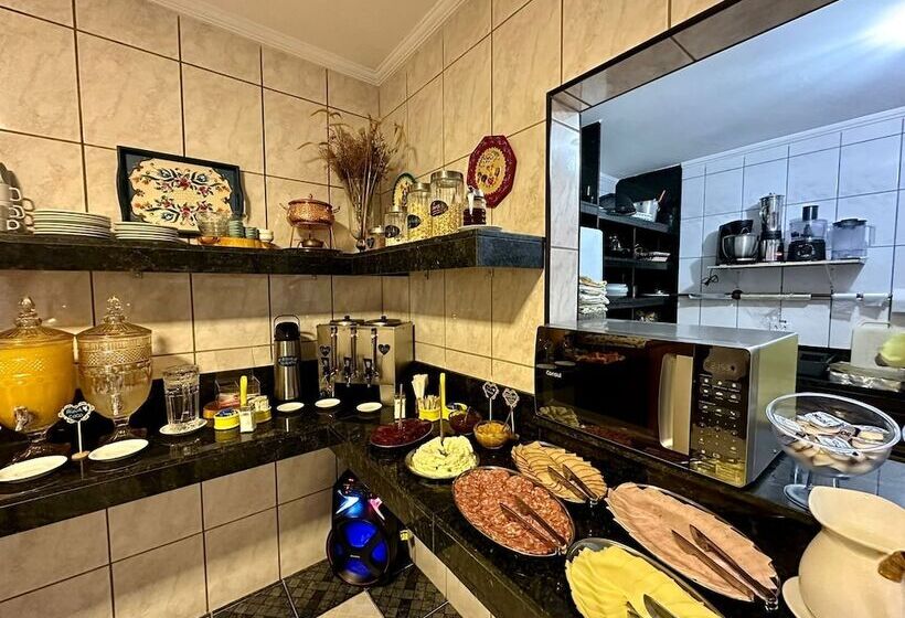 Отель Pousada Amanhecer Do Itaguá