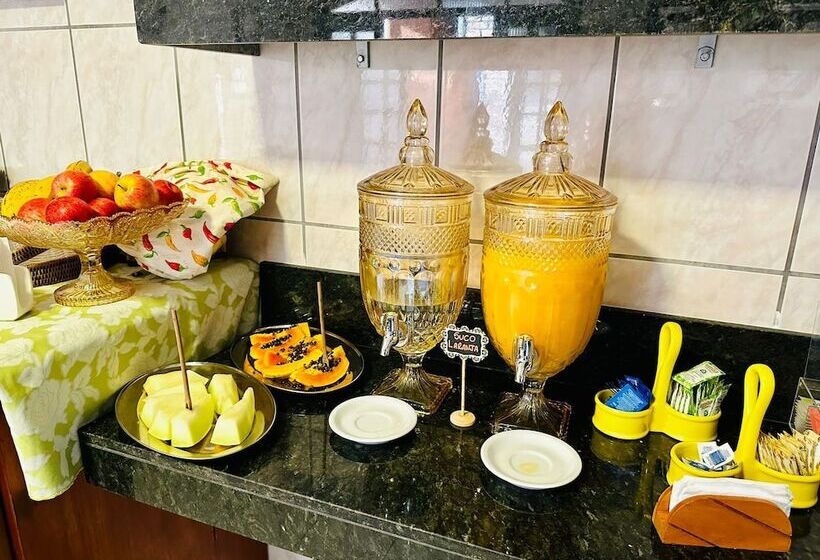 Отель Pousada Amanhecer Do Itaguá