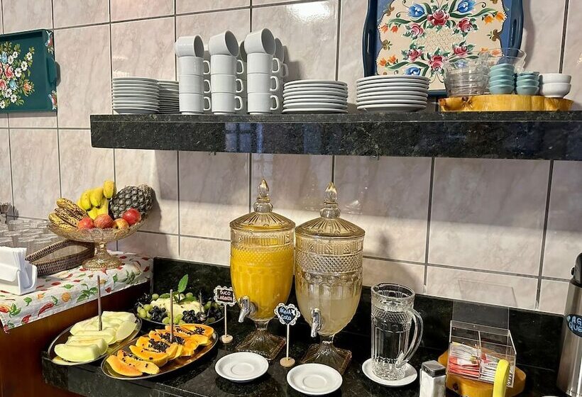 Отель Pousada Amanhecer Do Itaguá