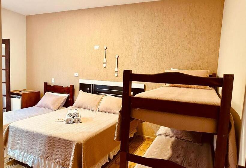 Отель Pousada Amanhecer Do Itaguá