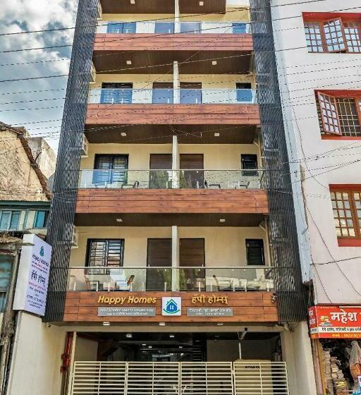 호텔 Rajlaxmi Grand