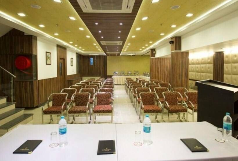 בית מלון כפרי Siddharth Palace