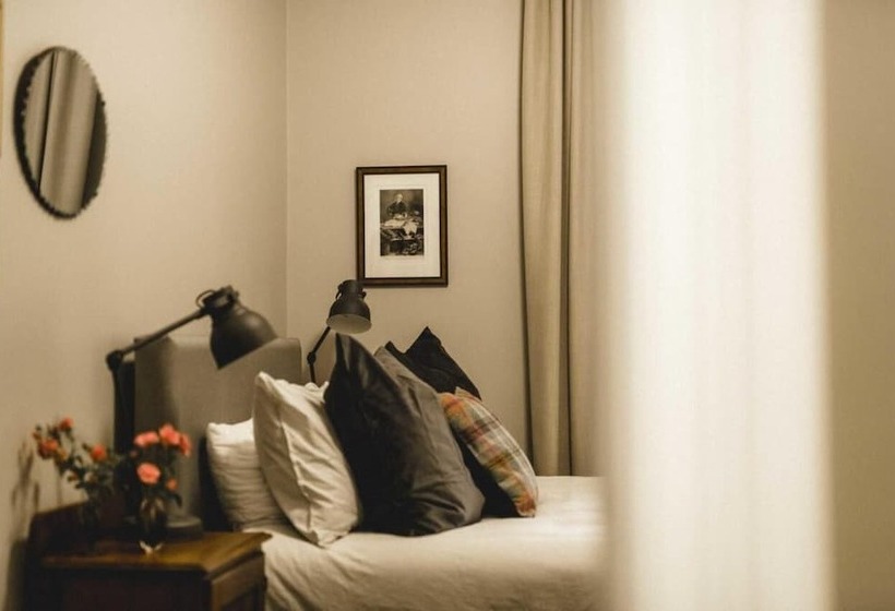 فندق The Commercial Quarters