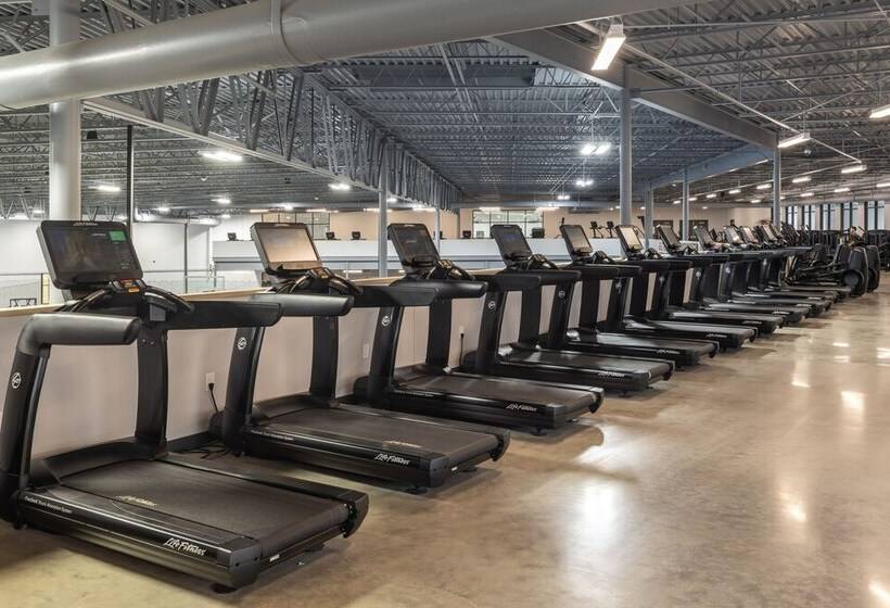 The Warehouse Hotel At Champion Mill