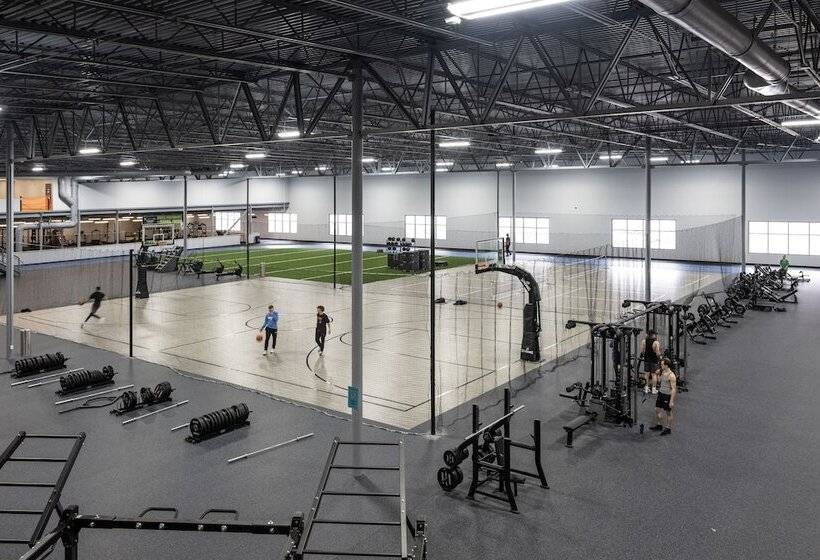 The Warehouse Hotel At Champion Mill