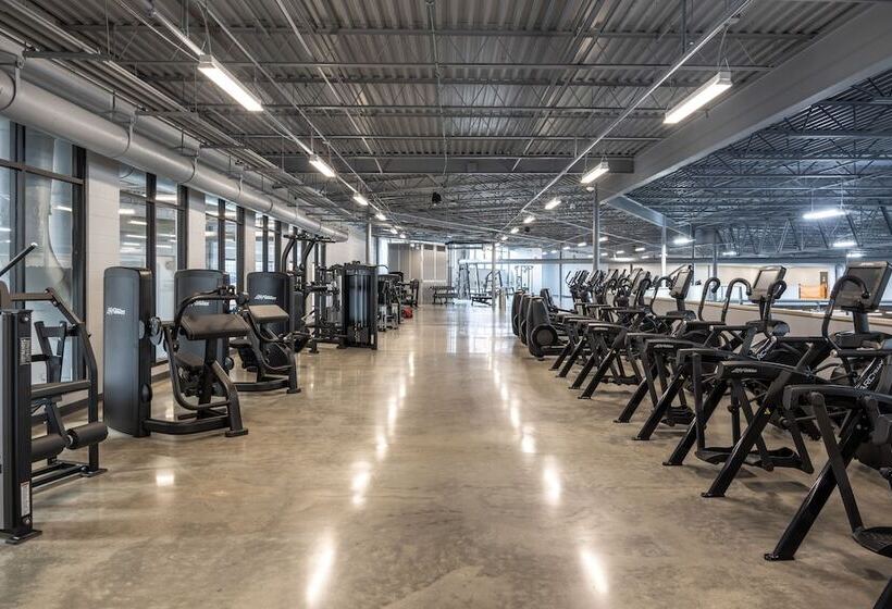 The Warehouse Hotel At Champion Mill