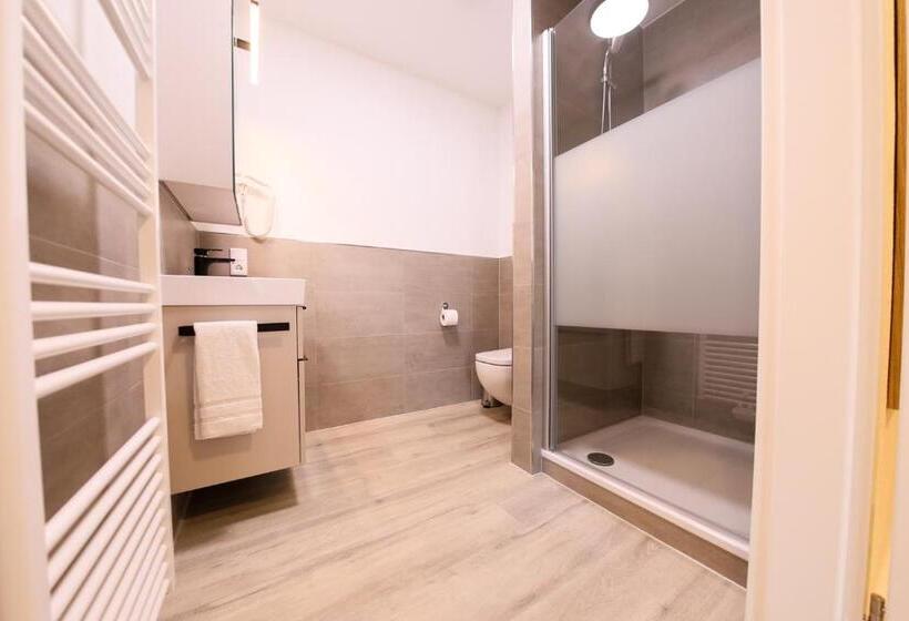 بنسيون 247 Selfcheckin Pferdemarkt