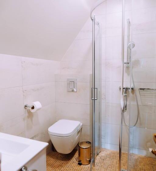 پانسیون Casa Cheile Dâmbovicioarei   Cabana 1