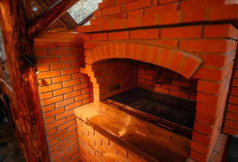 Пансион Casa Cheile Dâmbovicioarei   Cabana 1