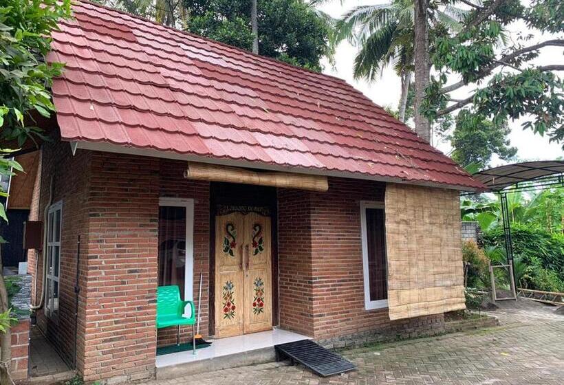 پانسیون Kampoeng Osing Syariah Guest House