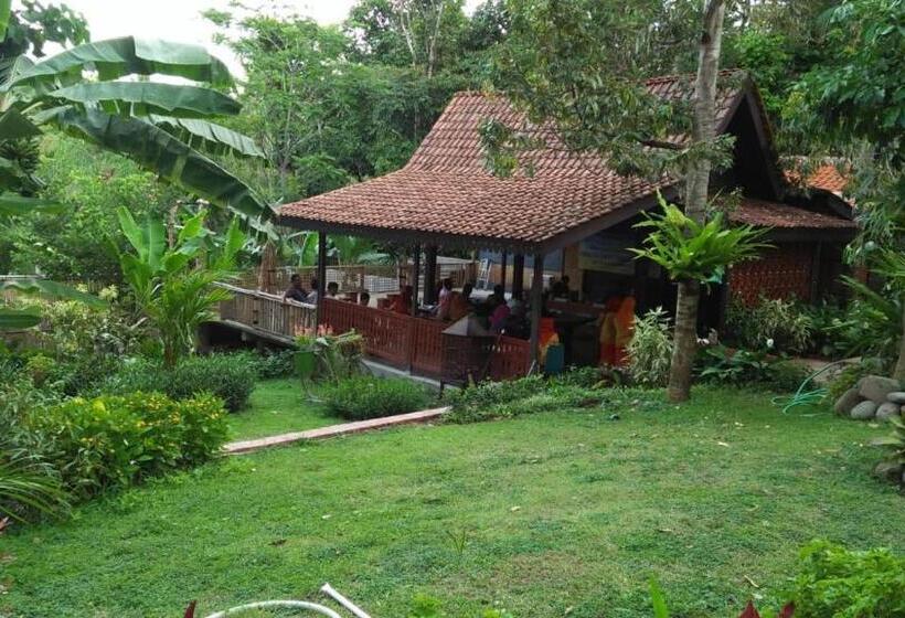 پانسیون Kampoeng Osing Syariah Guest House