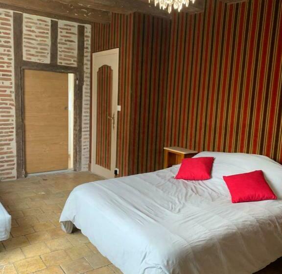 بنسيون La Grange D Ave