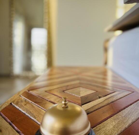 Пансион Lejos Eco Retreat