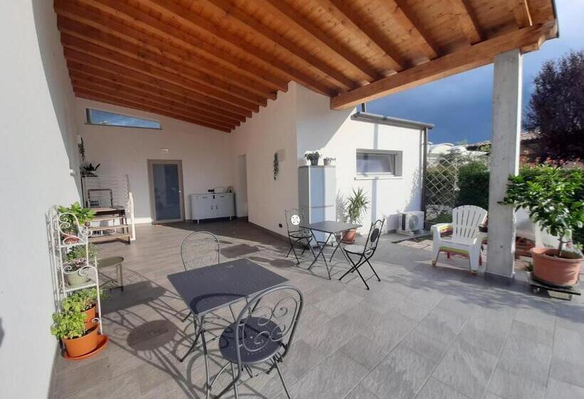 펜션 Locazione Turistica El Sghirlo