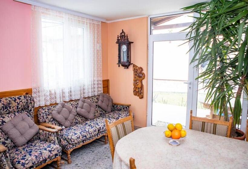 بنسيون Lucky 2