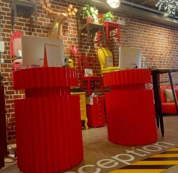 Общежитие Icon Hotel Hatyai