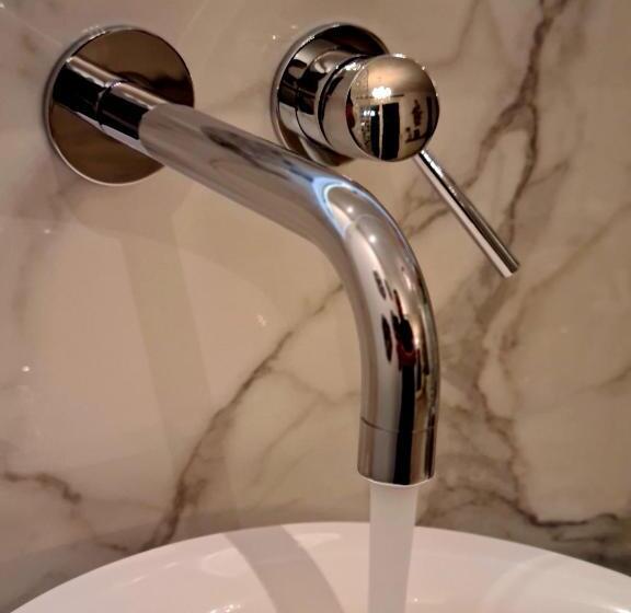 צימר Guesthouse Amberdi, Fly & Stay