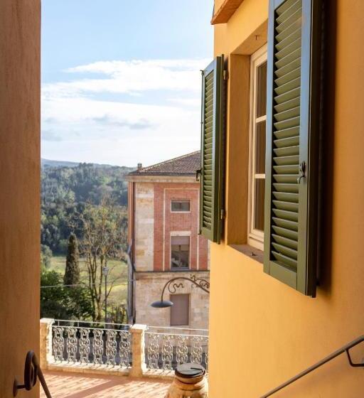 住宿加早餐  Castellinaria